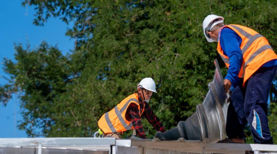 Professional residential roofers in Fillmore, IL